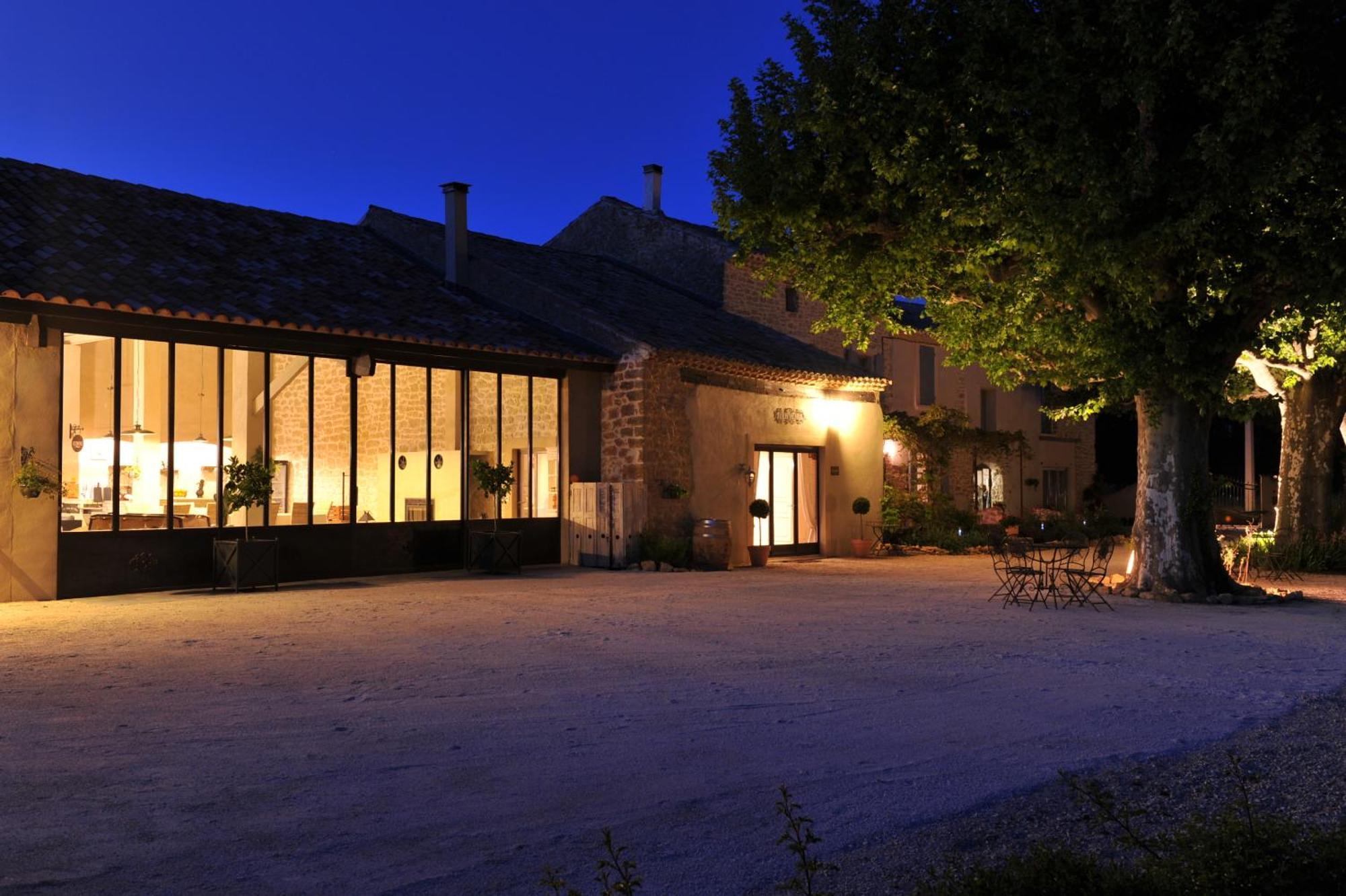 เลอ มา แตร์ เด ซ็องฌ์ Bed & Breakfast ซาริย็องส์ ภายนอก รูปภาพ