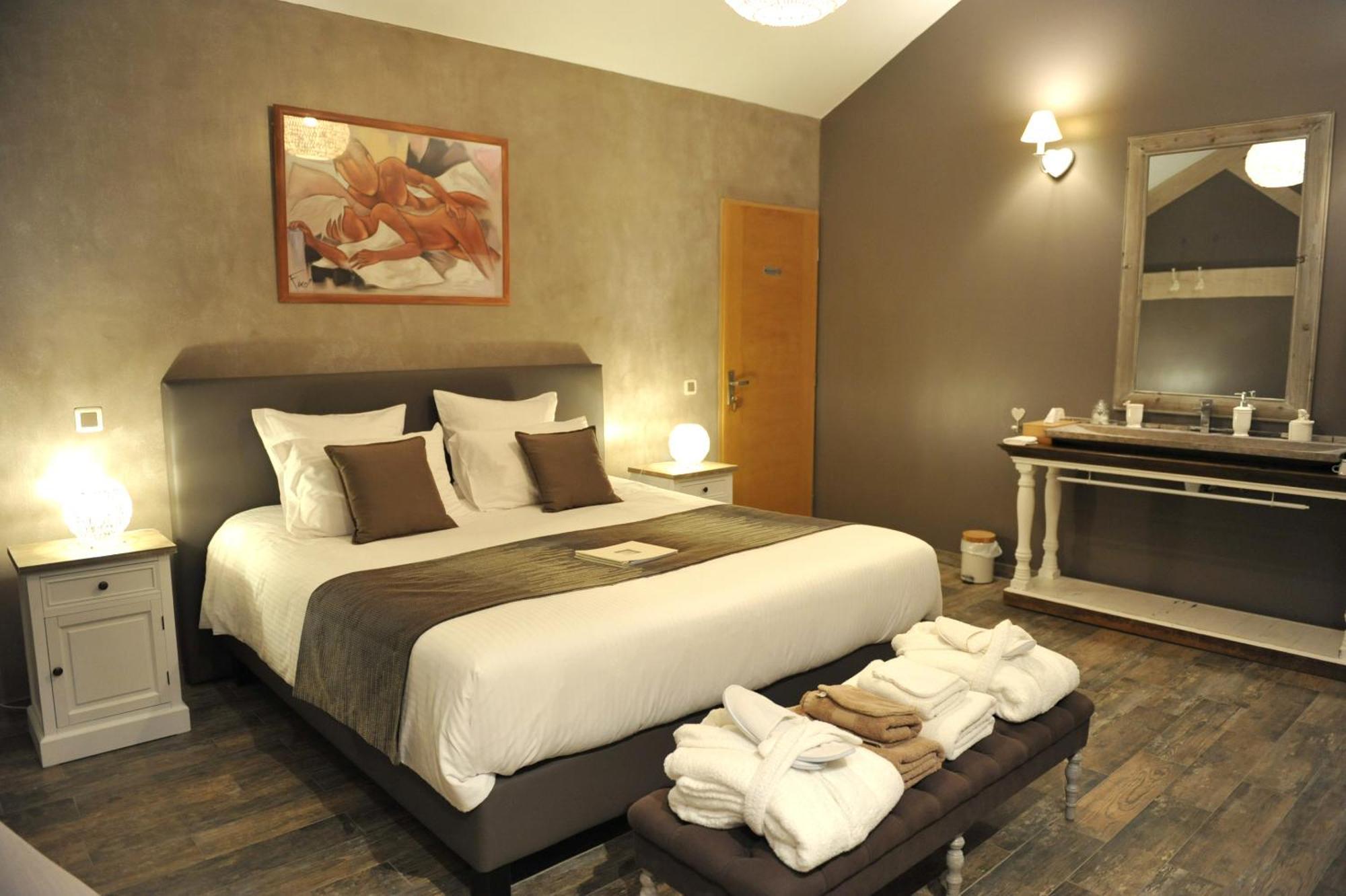 เลอ มา แตร์ เด ซ็องฌ์ Bed & Breakfast ซาริย็องส์ ห้อง รูปภาพ