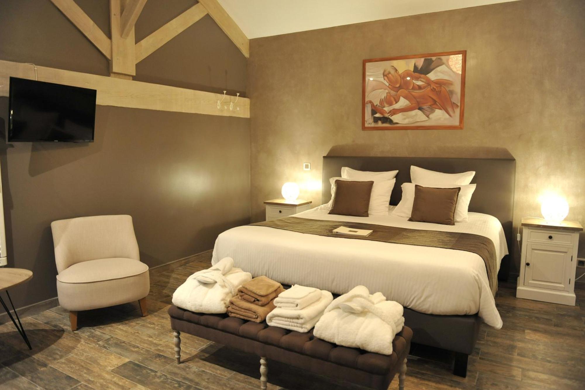 เลอ มา แตร์ เด ซ็องฌ์ Bed & Breakfast ซาริย็องส์ ห้อง รูปภาพ