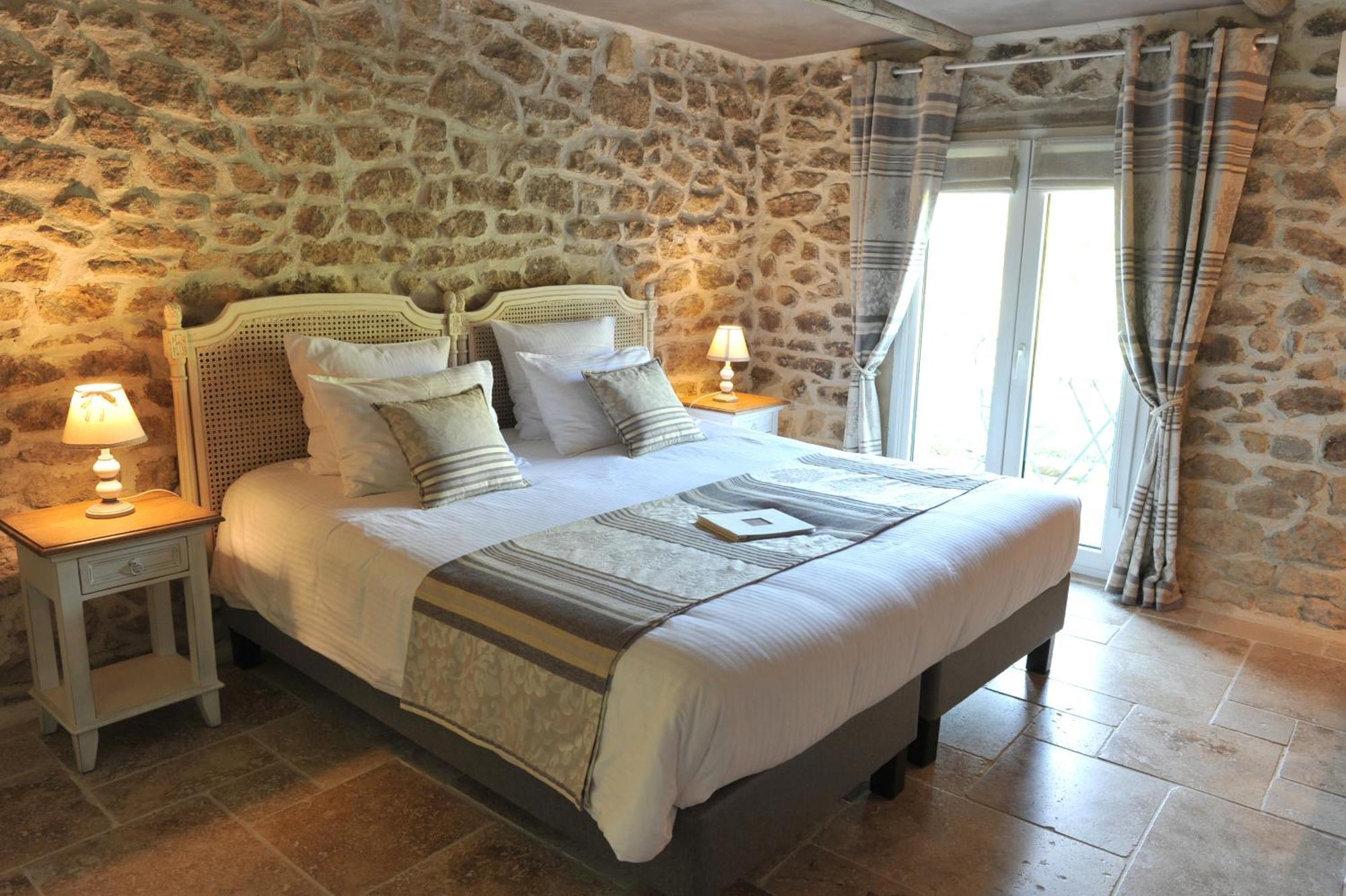 เลอ มา แตร์ เด ซ็องฌ์ Bed & Breakfast ซาริย็องส์ ห้อง รูปภาพ